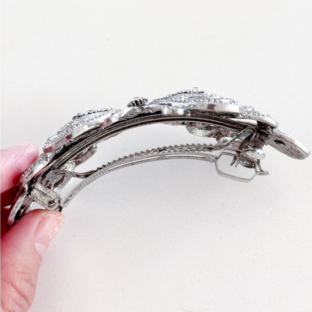Vintage Rhinestone Butterfly Hair Clip | Crystal Hair Clip | Cute Access… - Picture 4 of 7